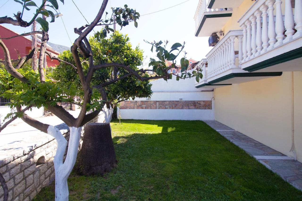 Pomelo Rooms Parga Exterior photo