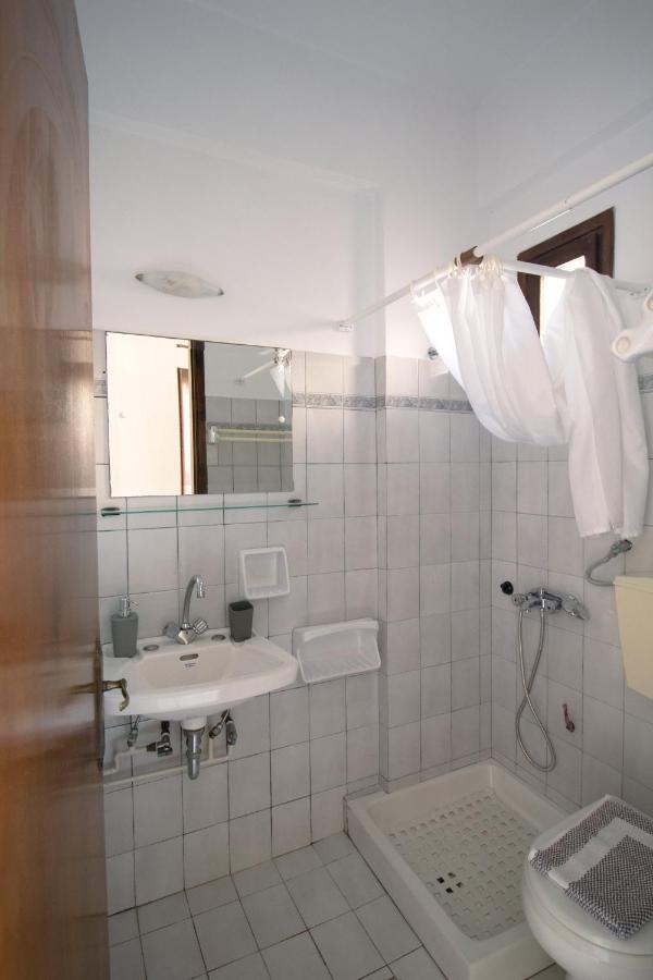 Pomelo Rooms Parga Exterior photo